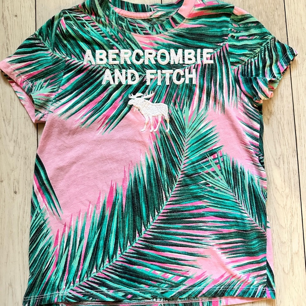 Abercrombie & Fitch Pink and Green Tropical Tee Kids size 5-6